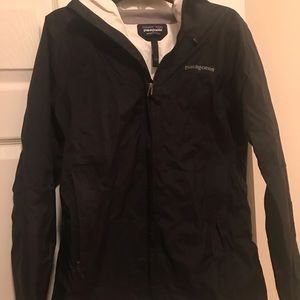 Women’s Patagonia Rain Jacket